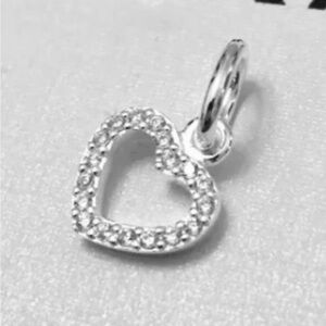 Authentic Pandora Be My Valentine Love ❤️ Charm